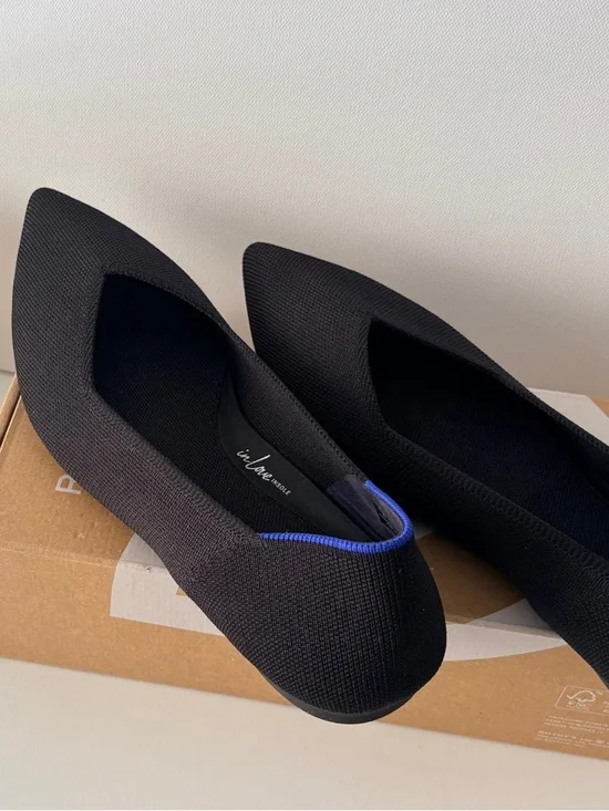 Rothy’s Black Pointed Flats 9.5 Wide | Blue Trim | Excellent Condition Like New - Picture 5 of 11